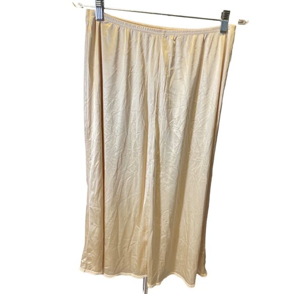 Vanity Fair Beige Nude Elastic Waist Half Slip Sz L - Picture 2 of 8